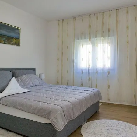Apartment Ambasador *