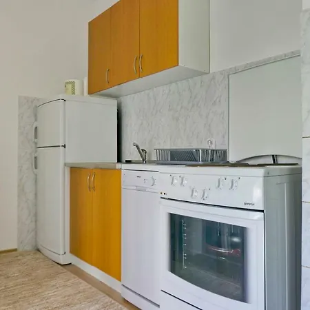 Ambasador Apartment *